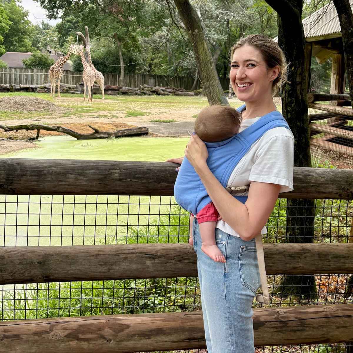 Mandy Pollard babywearing her child