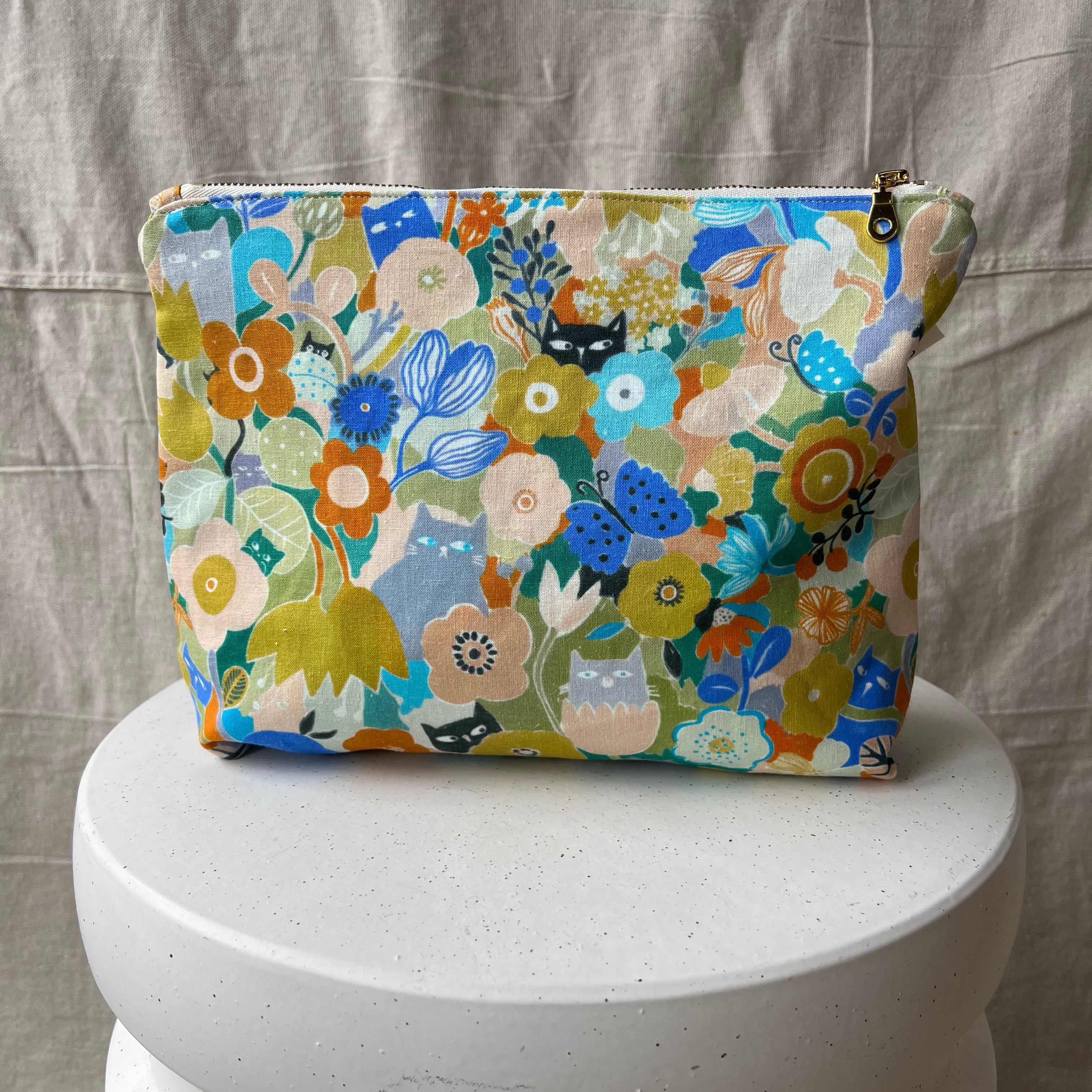 Large Flat Bottom Bag