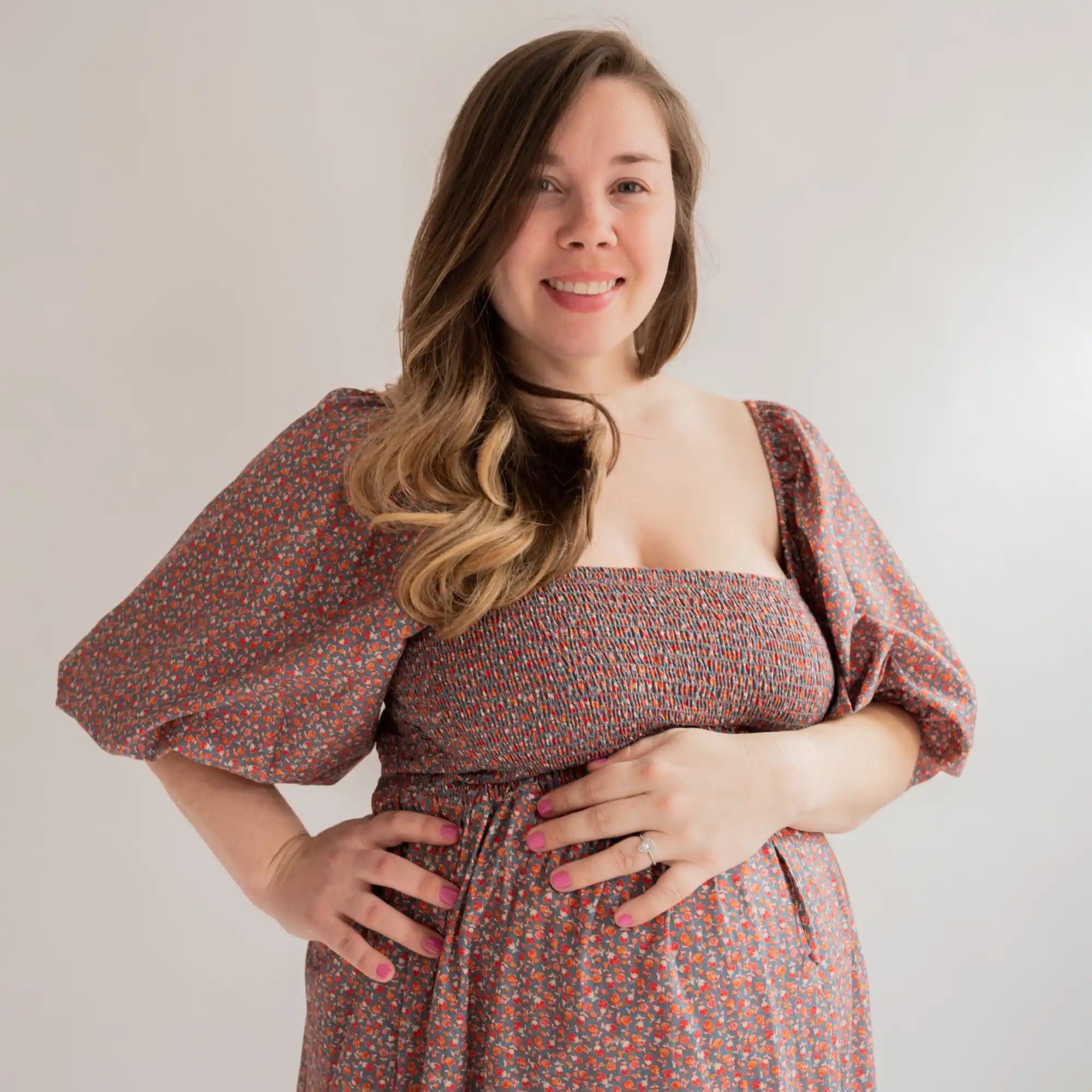 Floral print maternity dress.