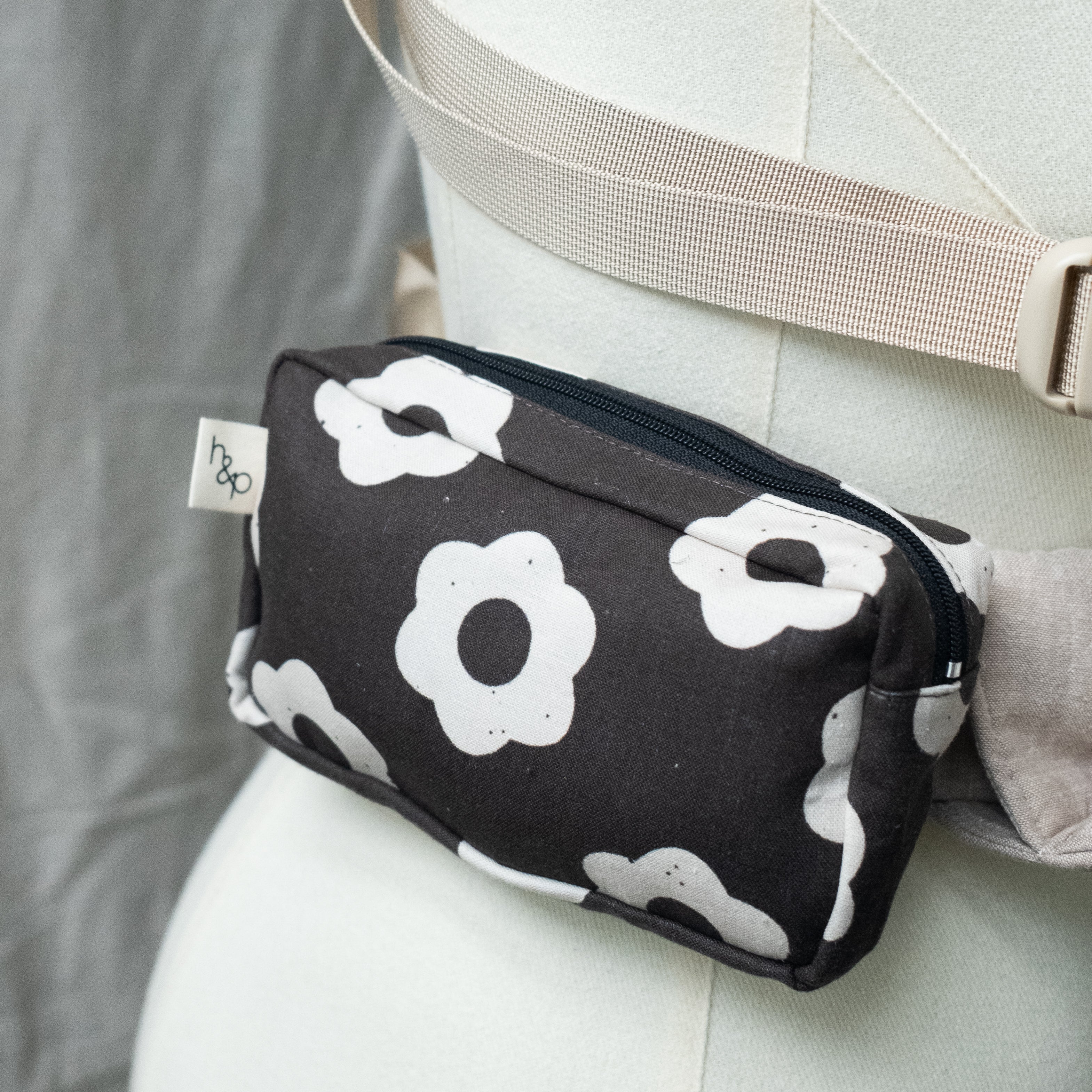 Carrier Pocket