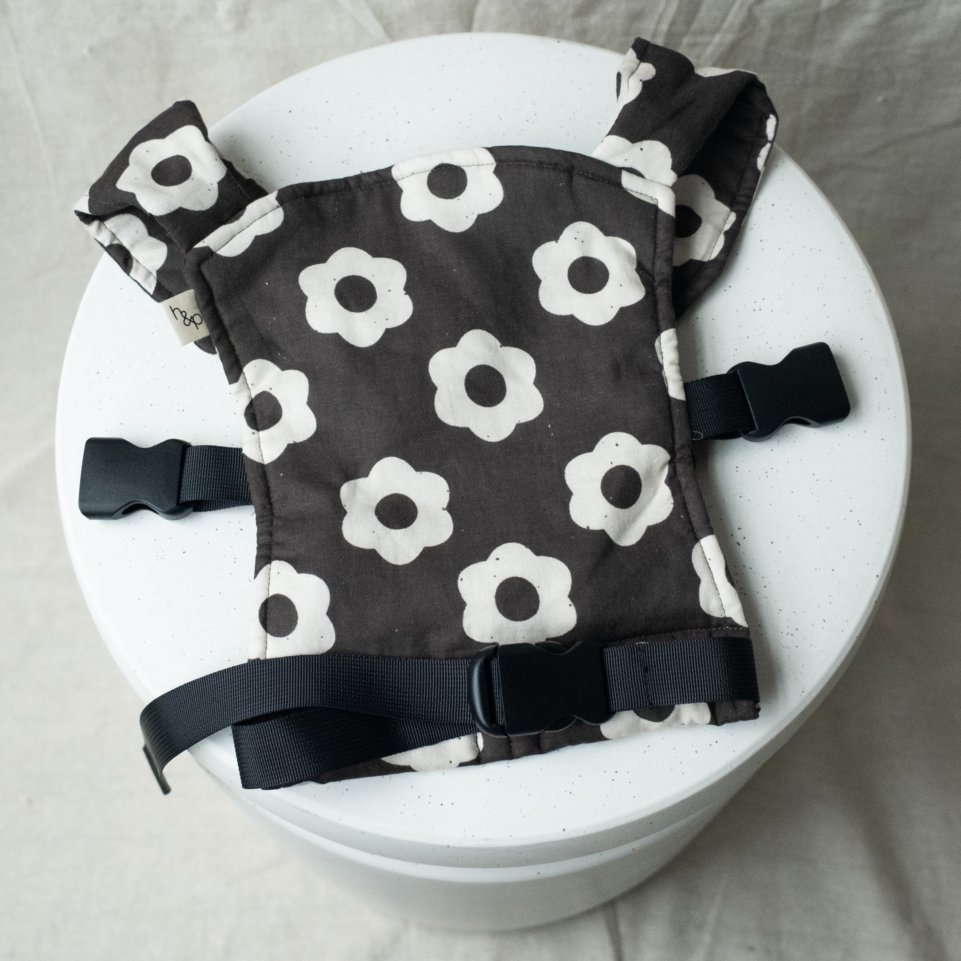 Mini Lark Doll Carrier