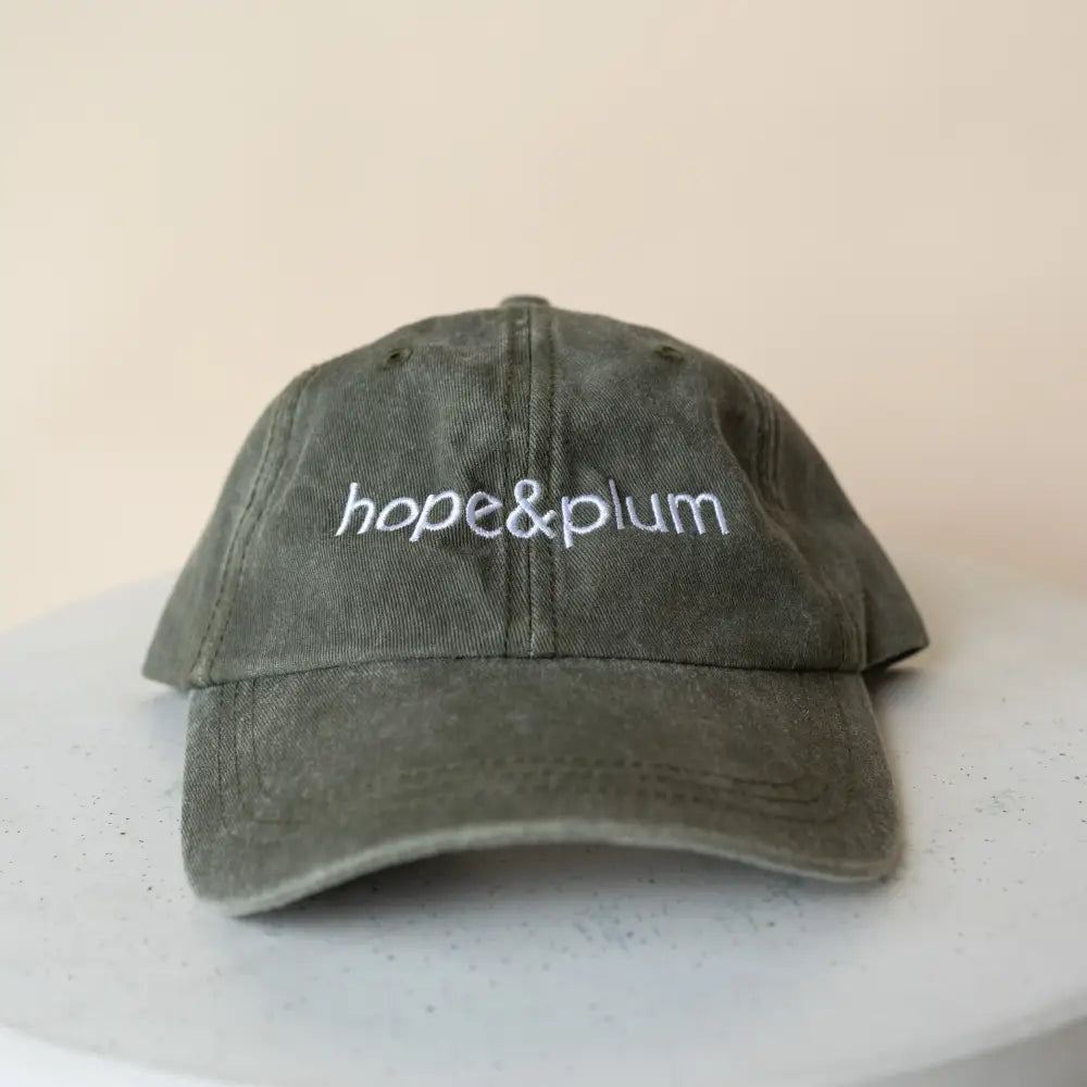 hope&plum Cap - Olive baby carrier