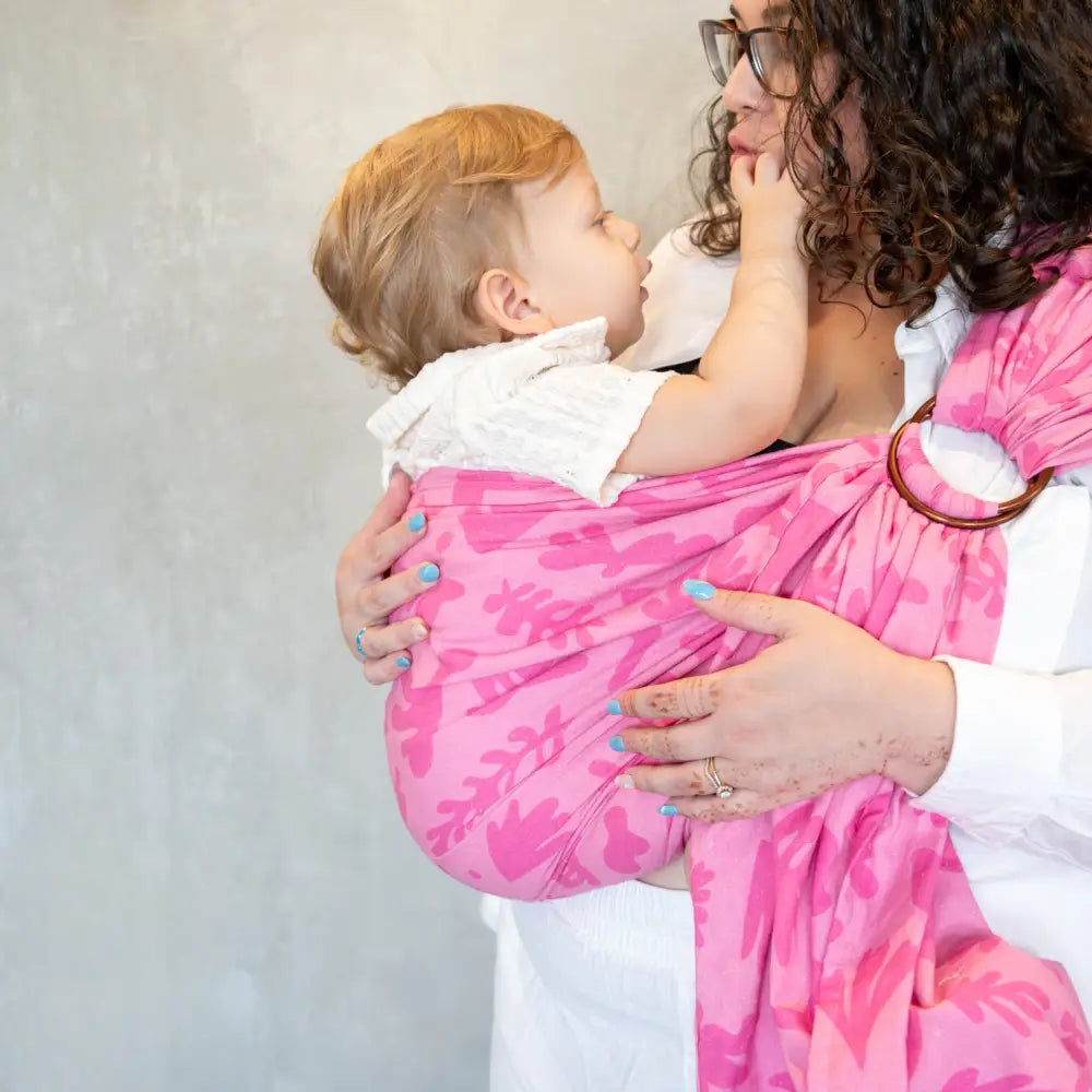 ’Almost Perfect’ - Ring Sling - Bonbon / 84’’ / Bronze baby