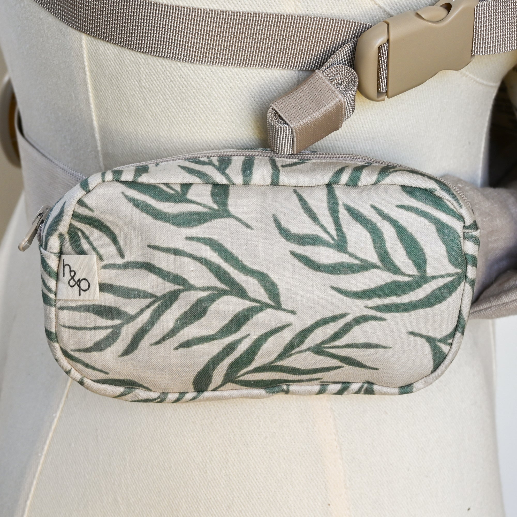 Lark Pocket