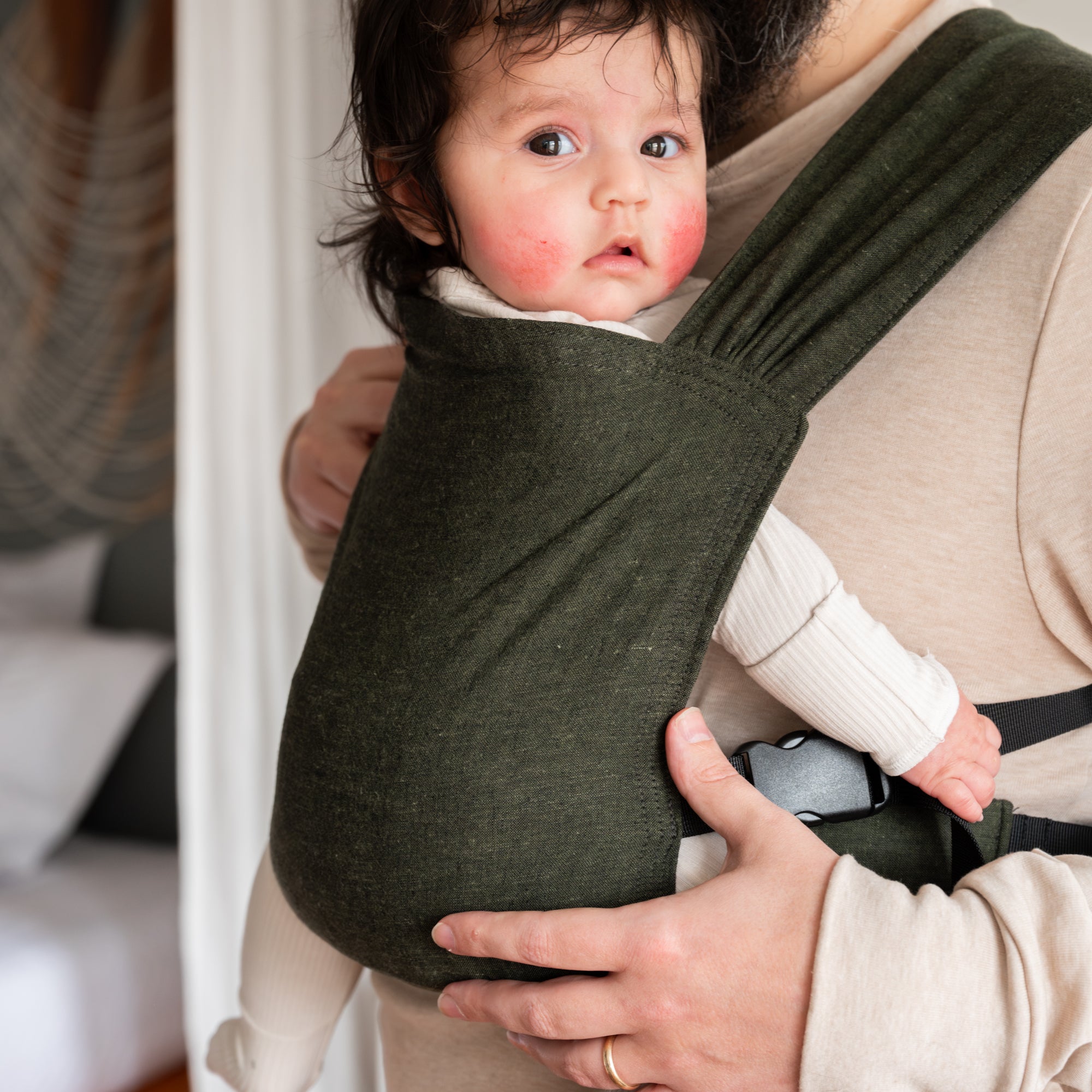 Grove Sprout Newborn Carrier