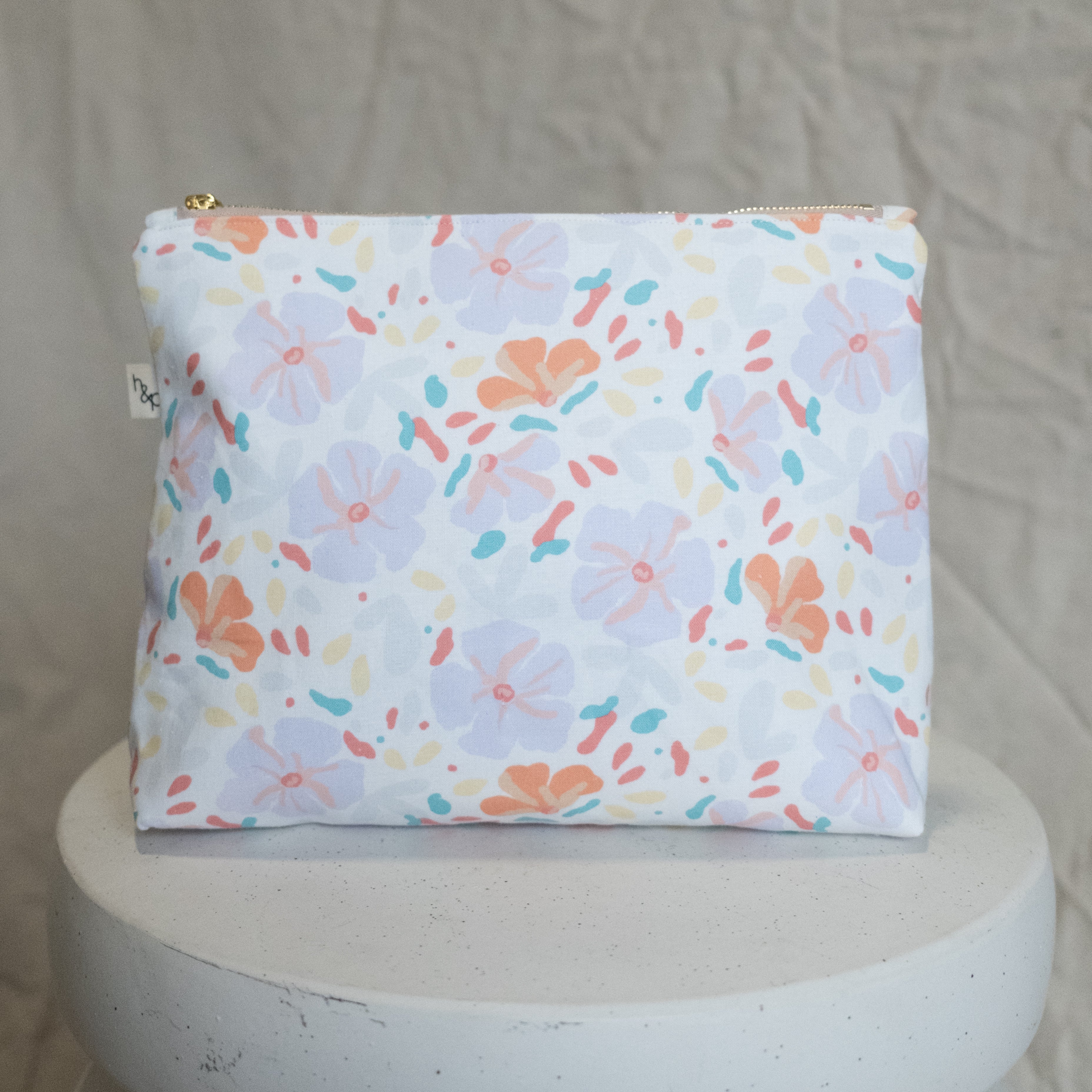 Large Flat Bottom Bag