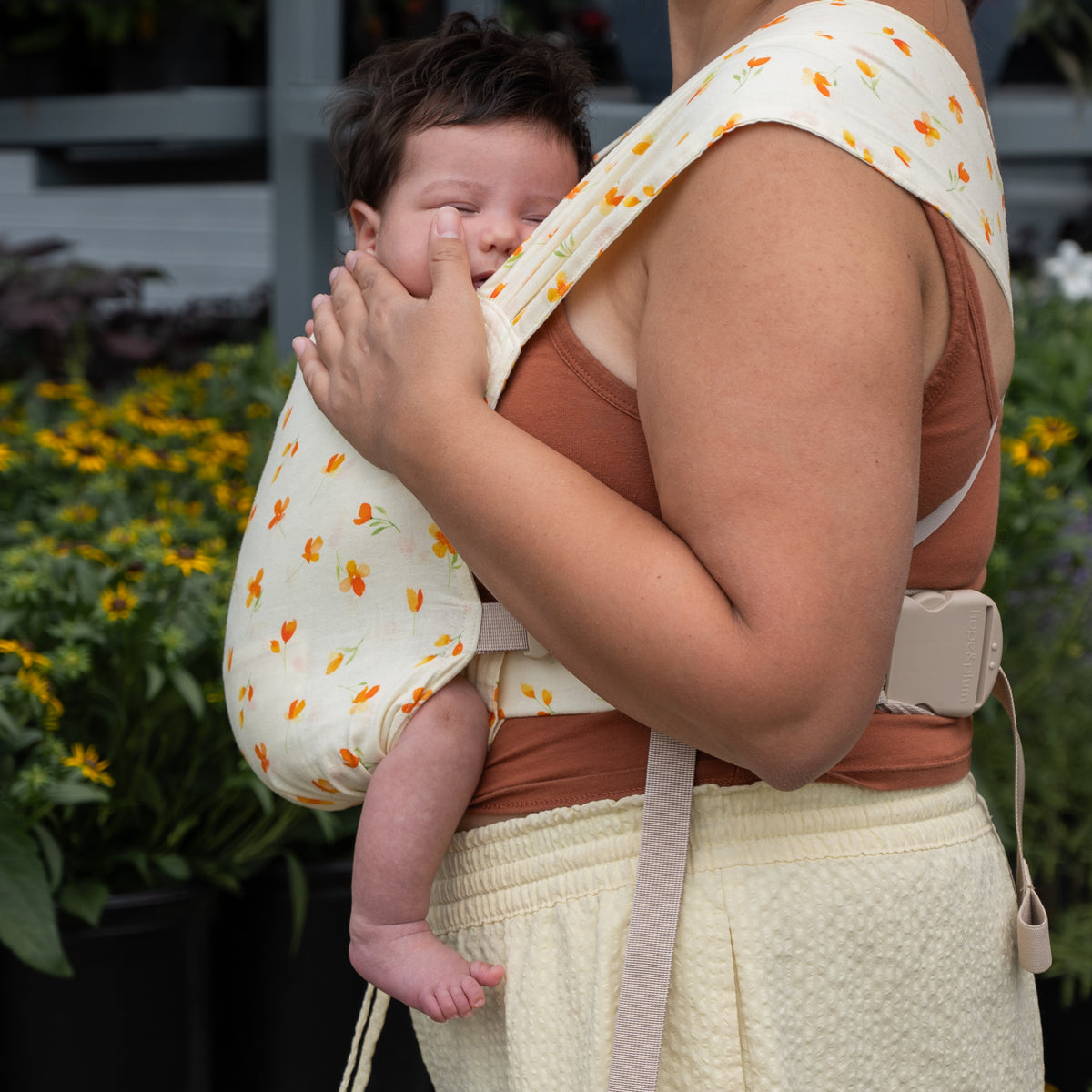 Poppy Sprout Newborn Carrier