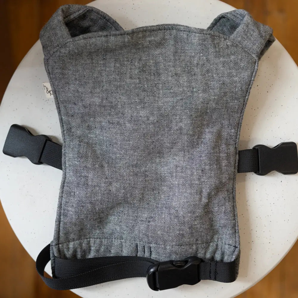 Mini Lark Doll Carrier - Obsidian baby carrier hope&plum