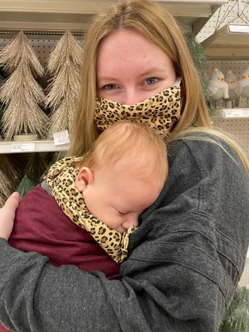 Ring sling mom 