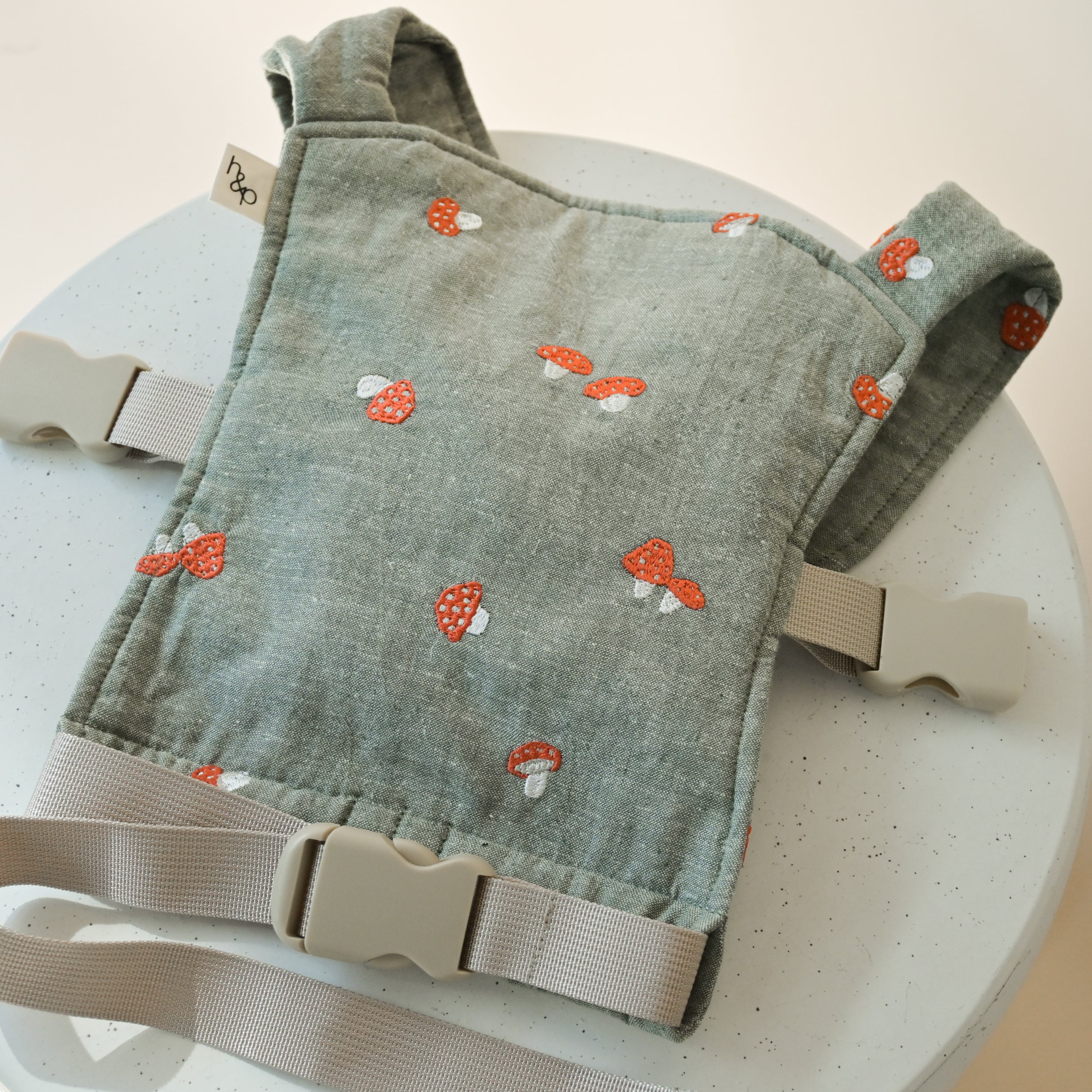 Mini Lark Doll Carrier