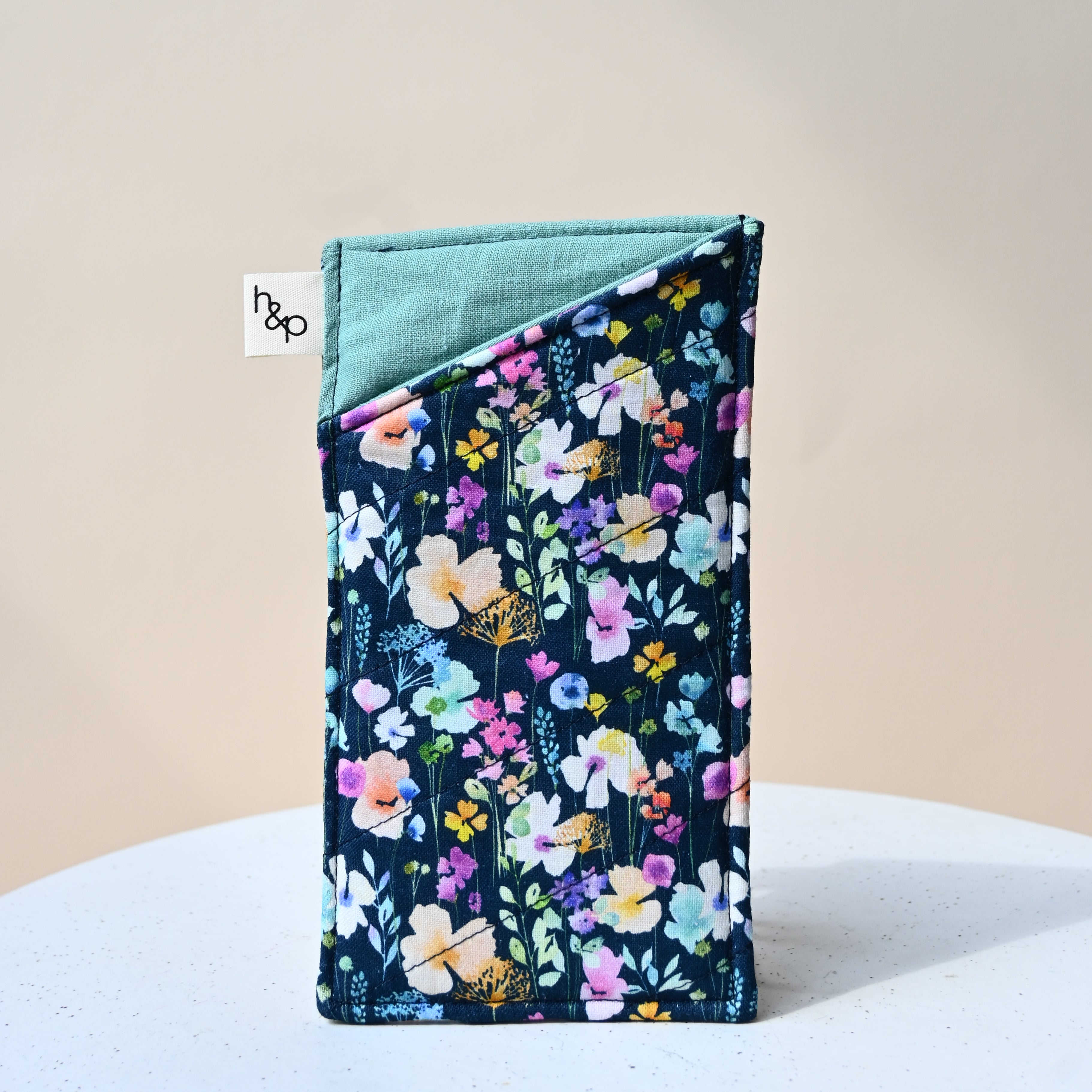 Soft Glasses Case