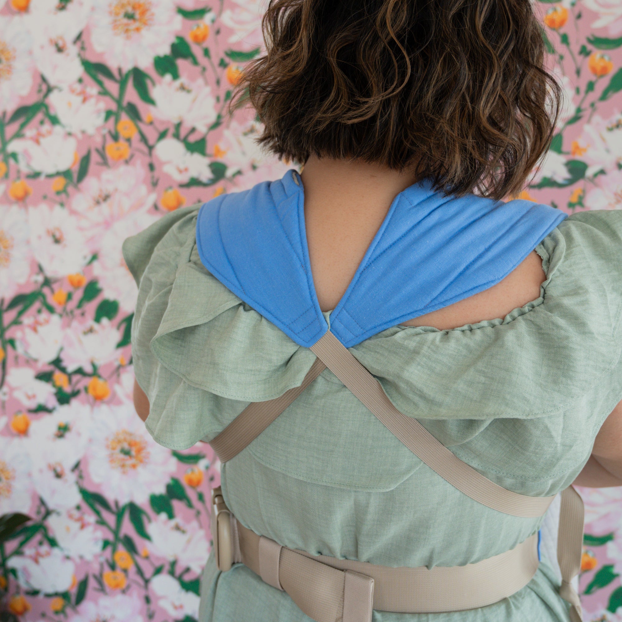 Belle Lark Baby Carrier
