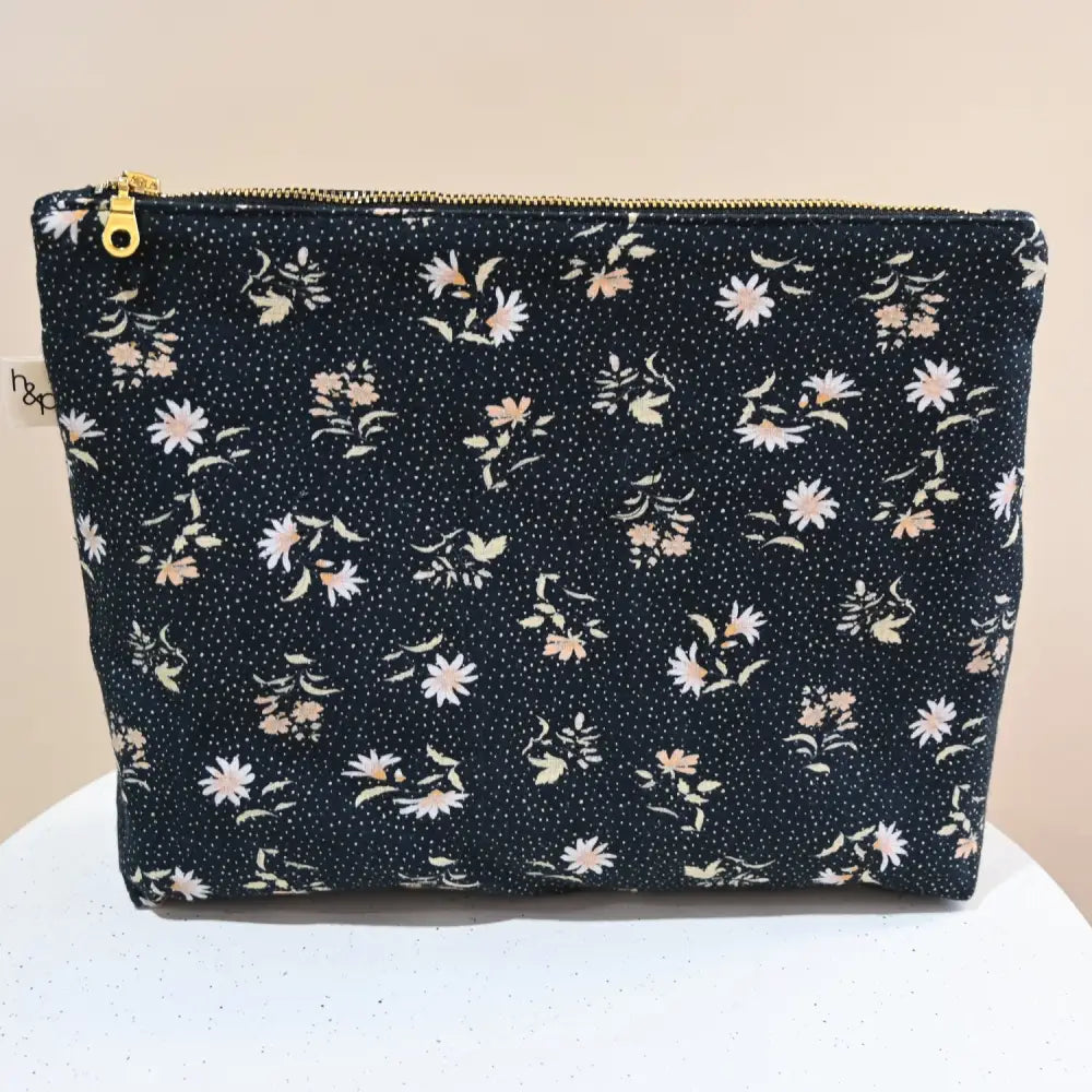 Large Flat Bottom Bag - Daisy baby carrier hope&plum