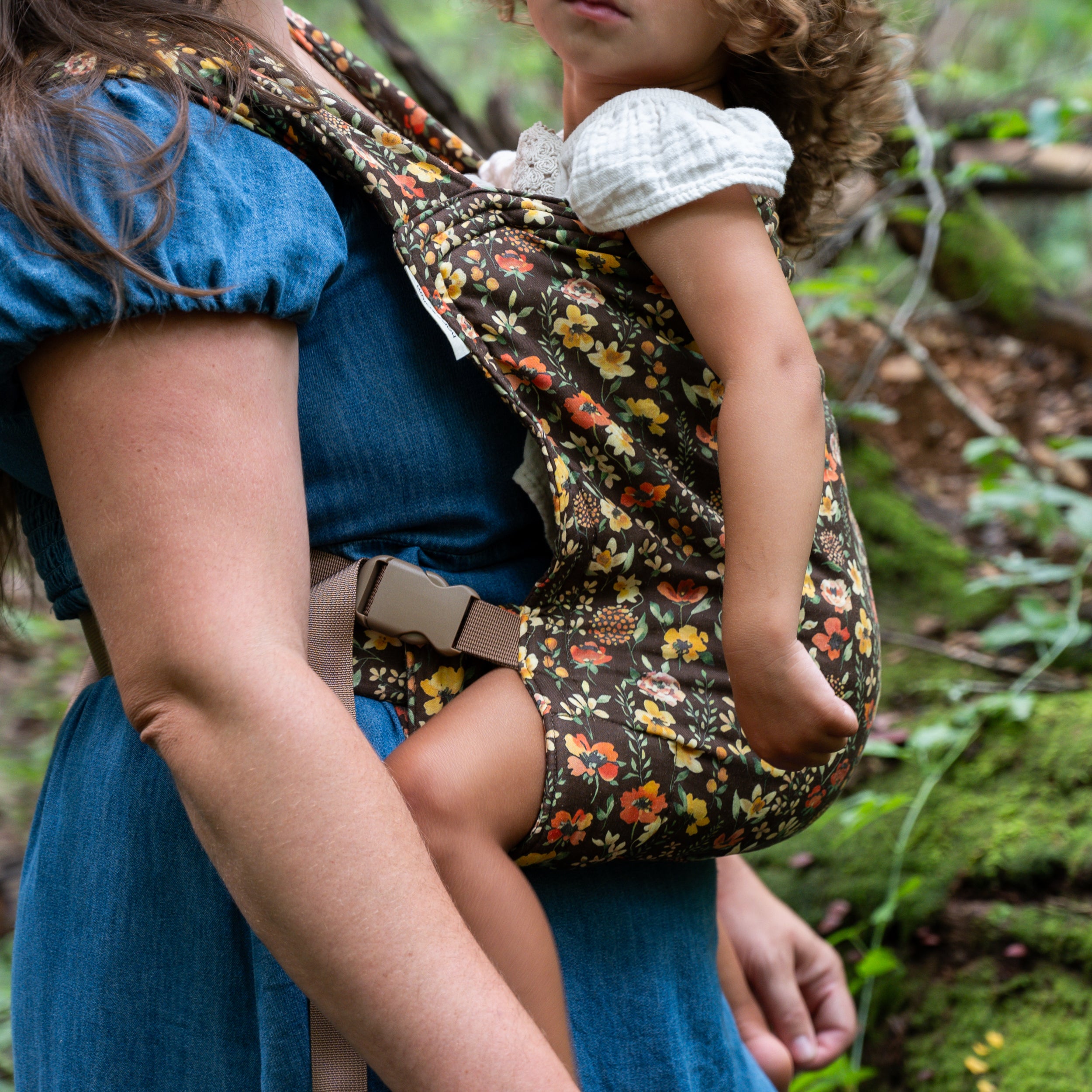 Ember Lark Kid Carrier