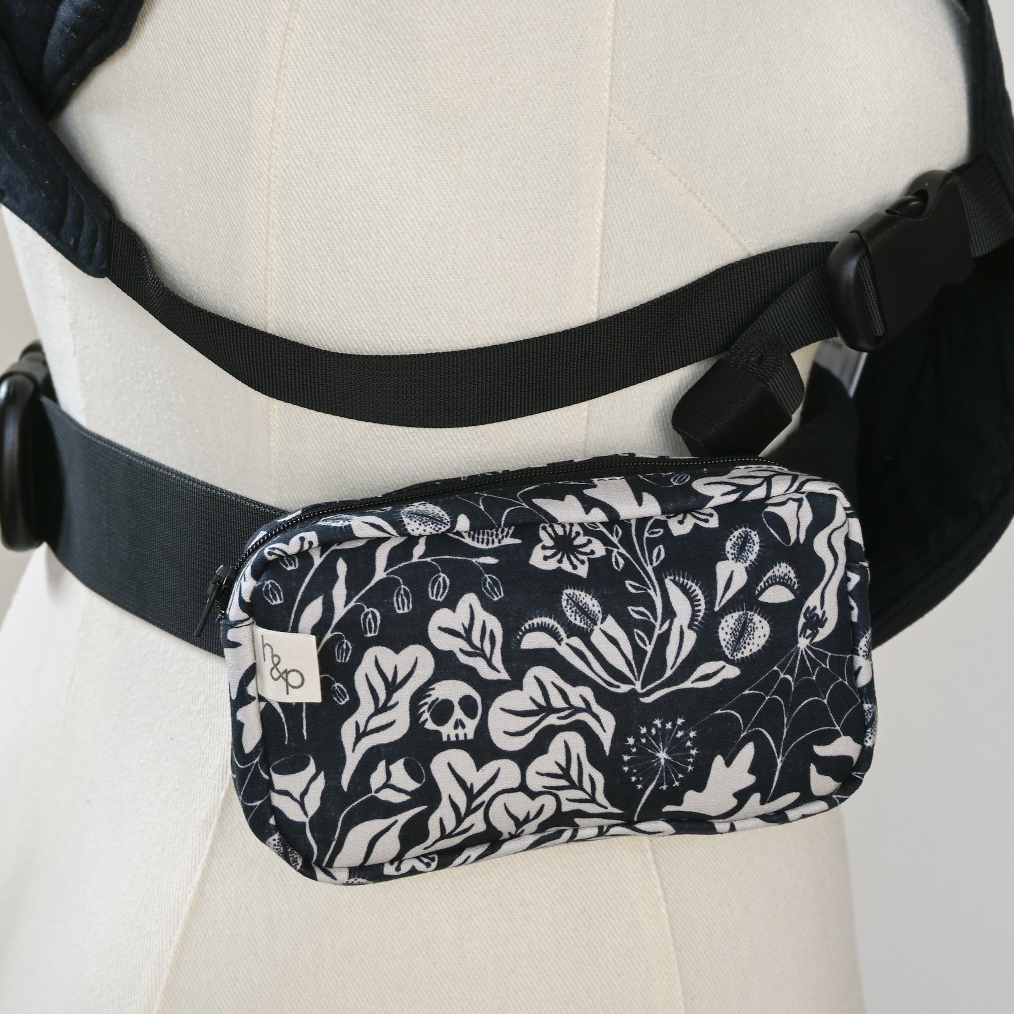 Carrier Pocket