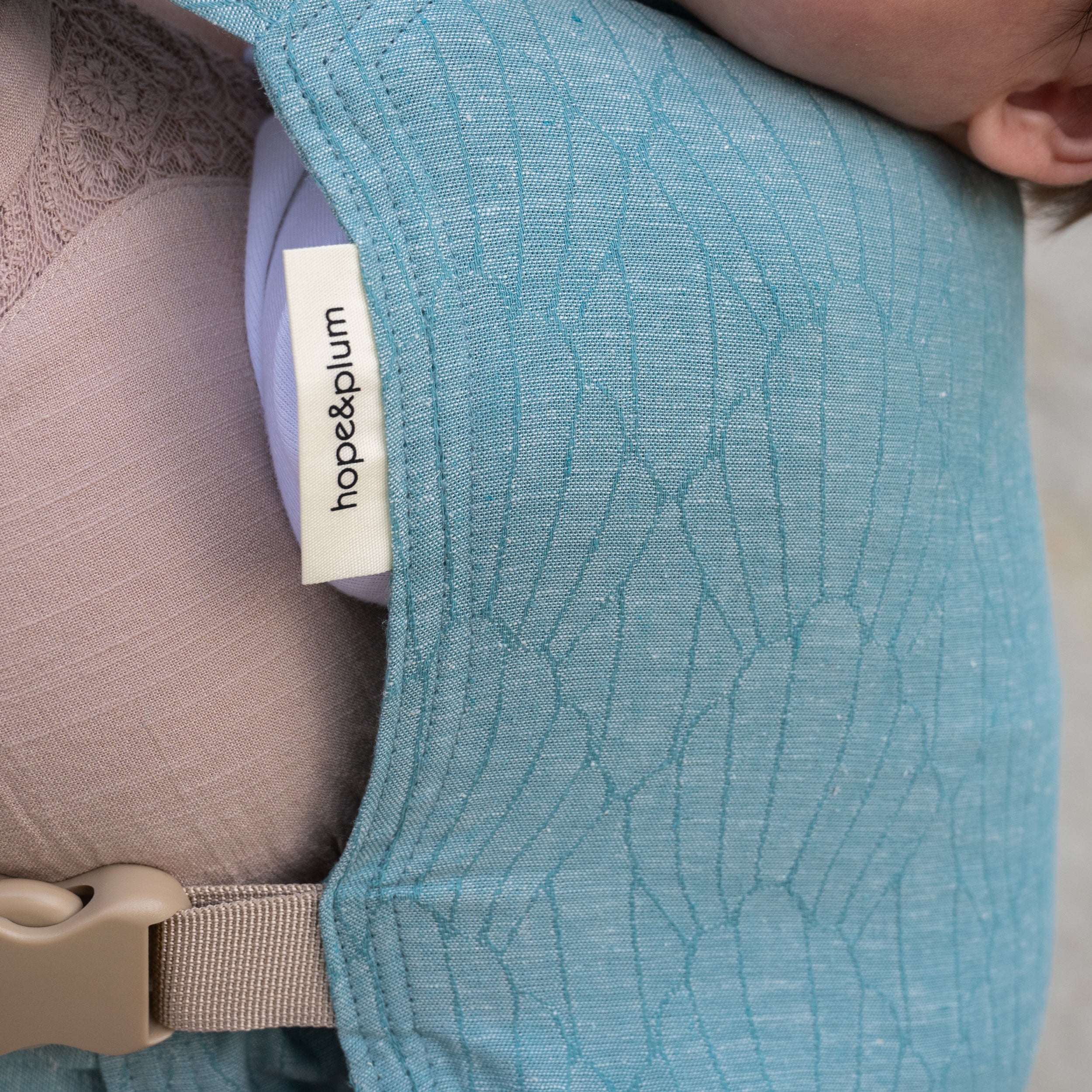 Maren Sprout Newborn Carrier