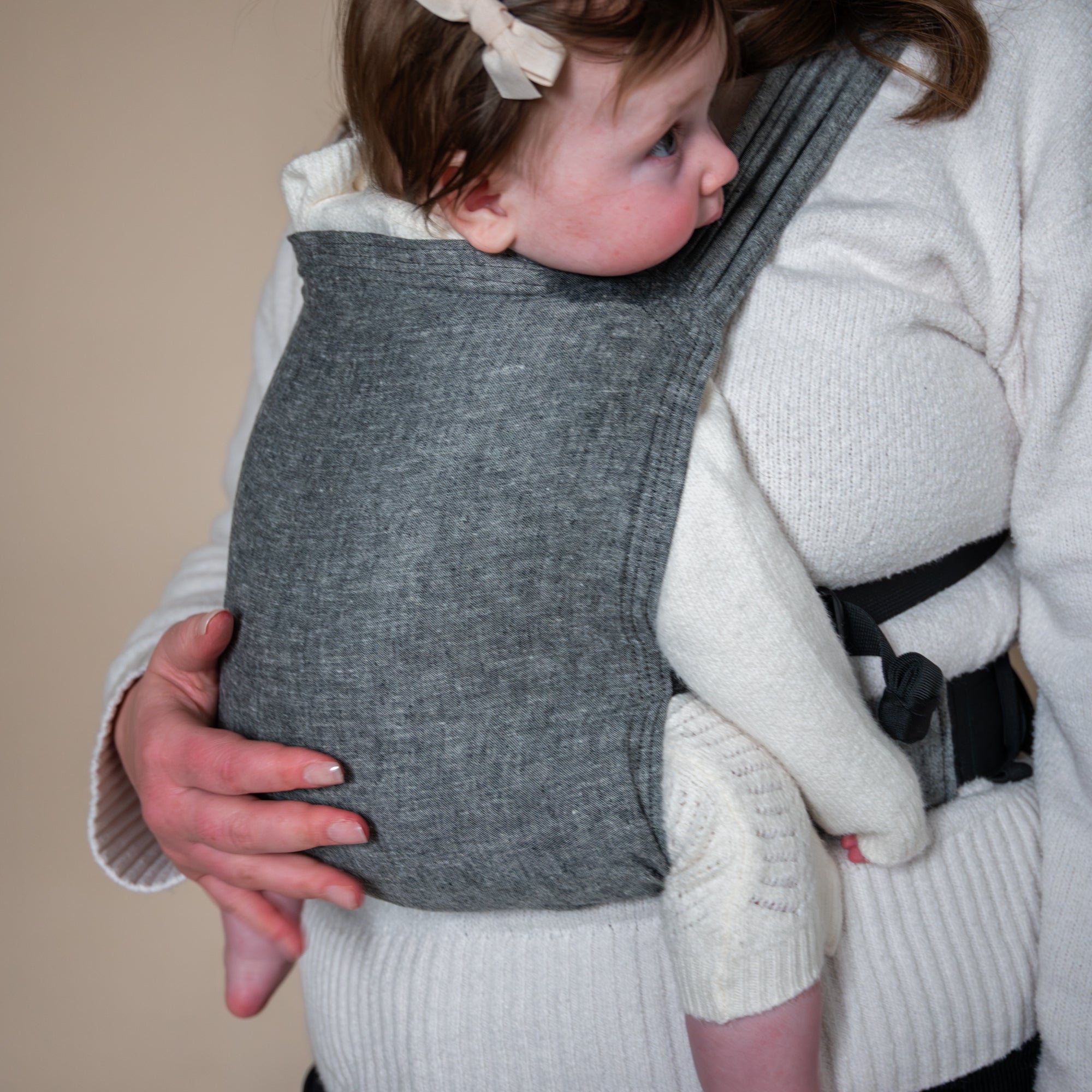 Obsidian Sprout Newborn Carrier