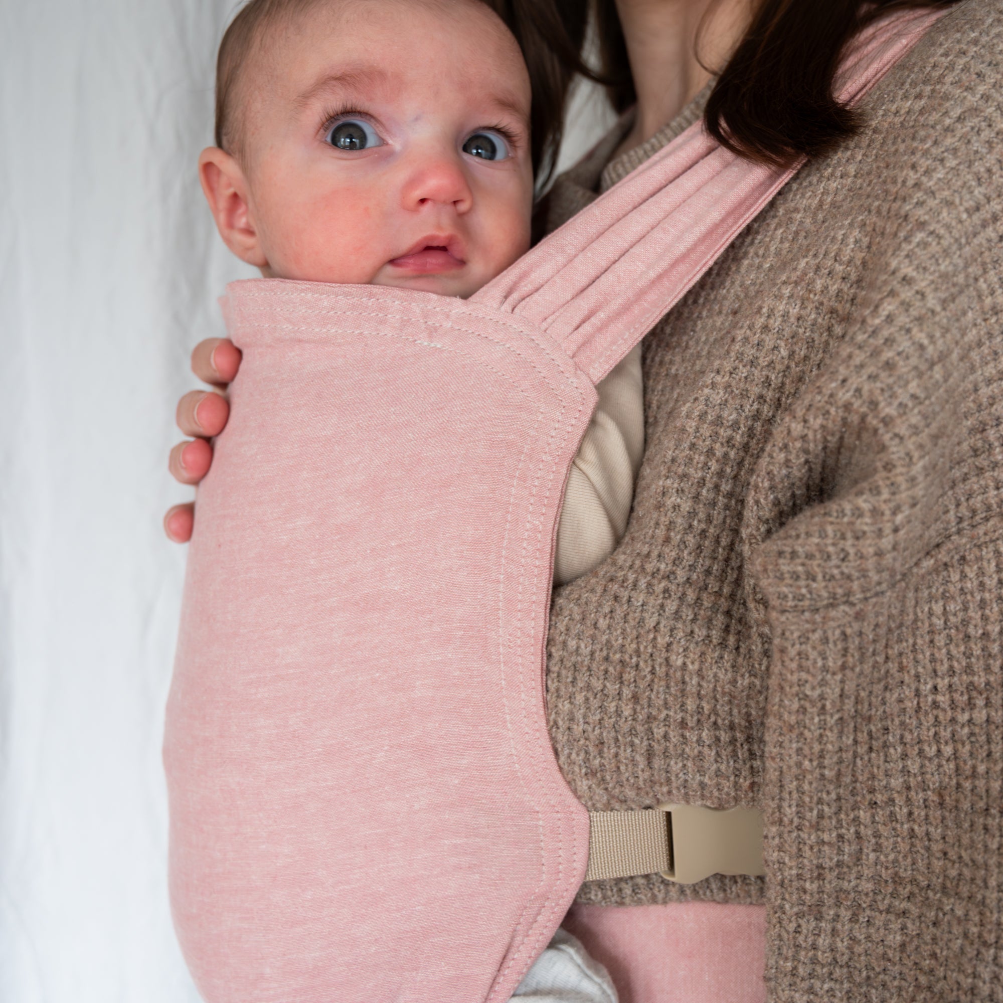 Peony Sprout Newborn Carrier