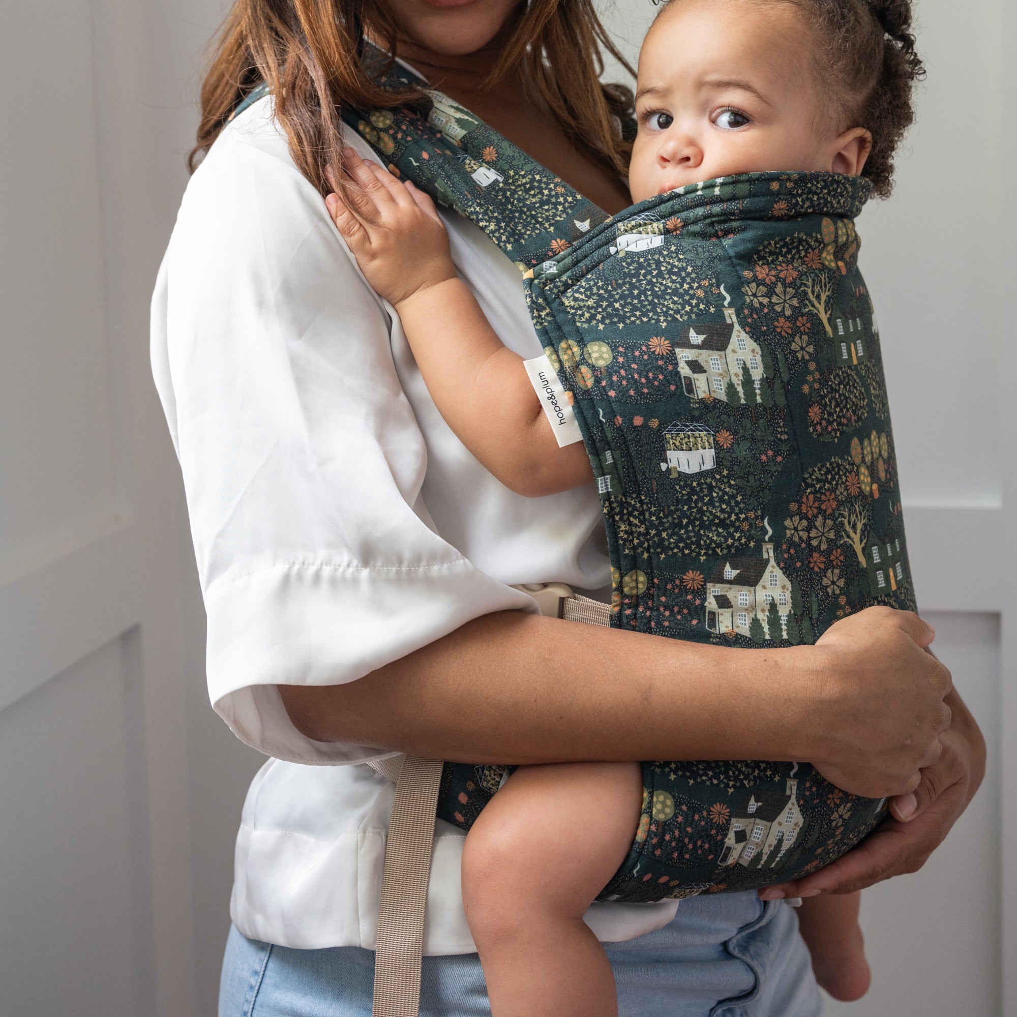 Village - Lark Baby Carrier™
